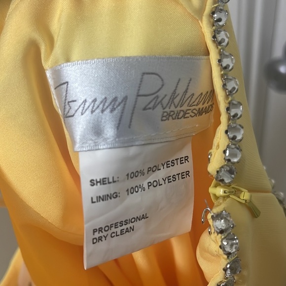 Jenny Packman Lux Chiffon Halter Yellow Lemon Drop Maxi Dress w/Beaded Trim Sz0 - Picture 5 of 5
